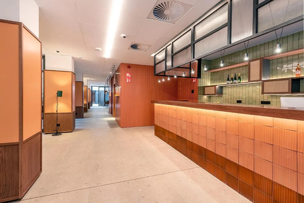 Hotel Orangine L'Hospitalet de Llobregat 4*,