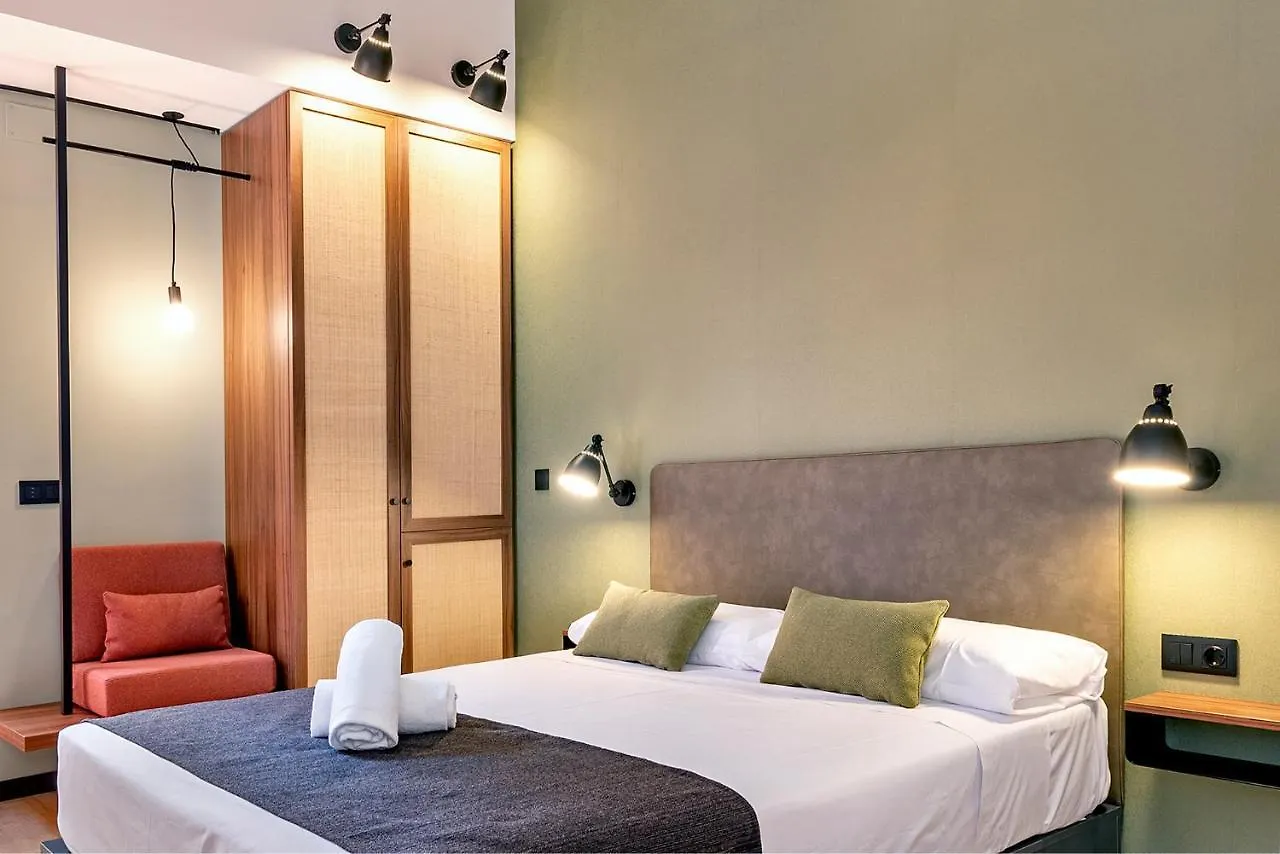 Hotel Orangine L'Hospitalet de Llobregat 4*,