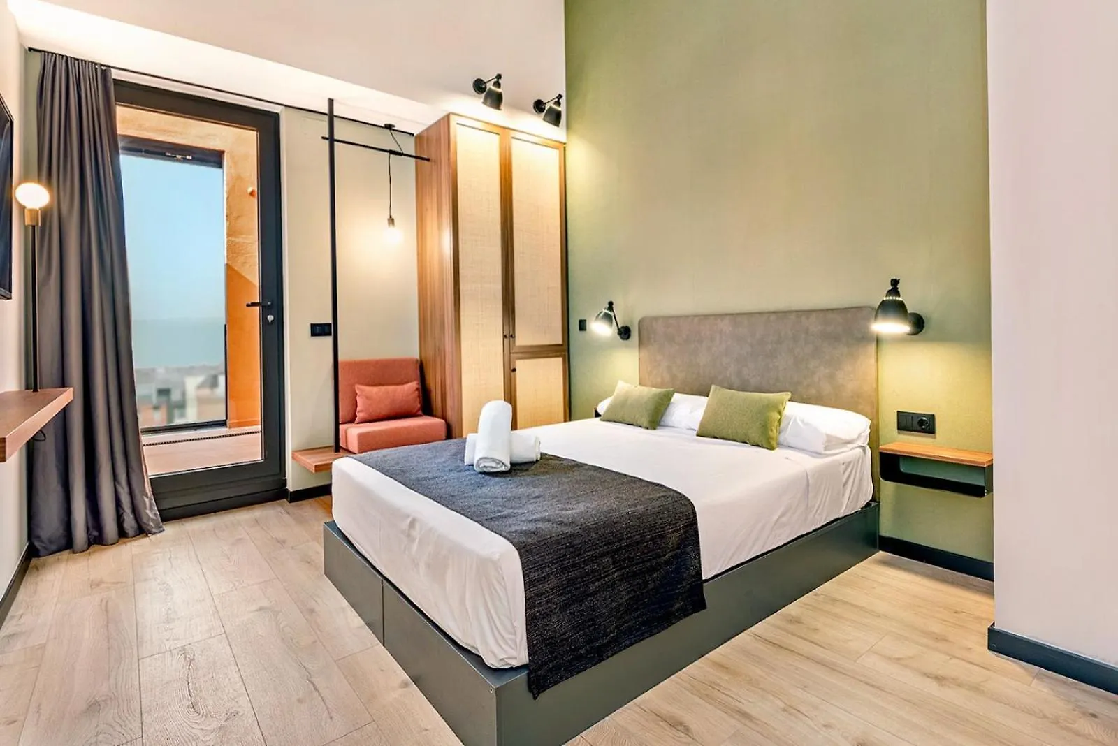 Hotel Orangine L'Hospitalet de Llobregat 4*,  Spain