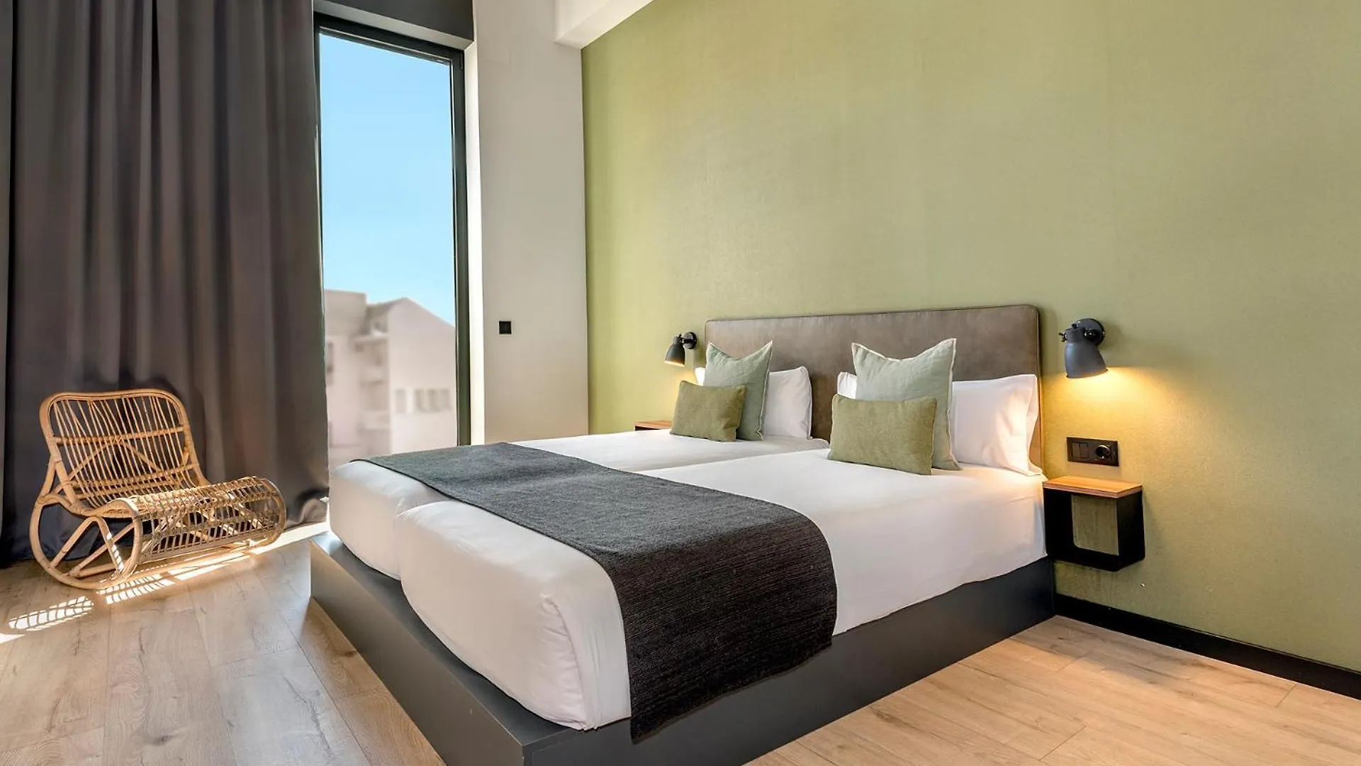 ****  Hotel Orangine L'Hospitalet de Llobregat Spain