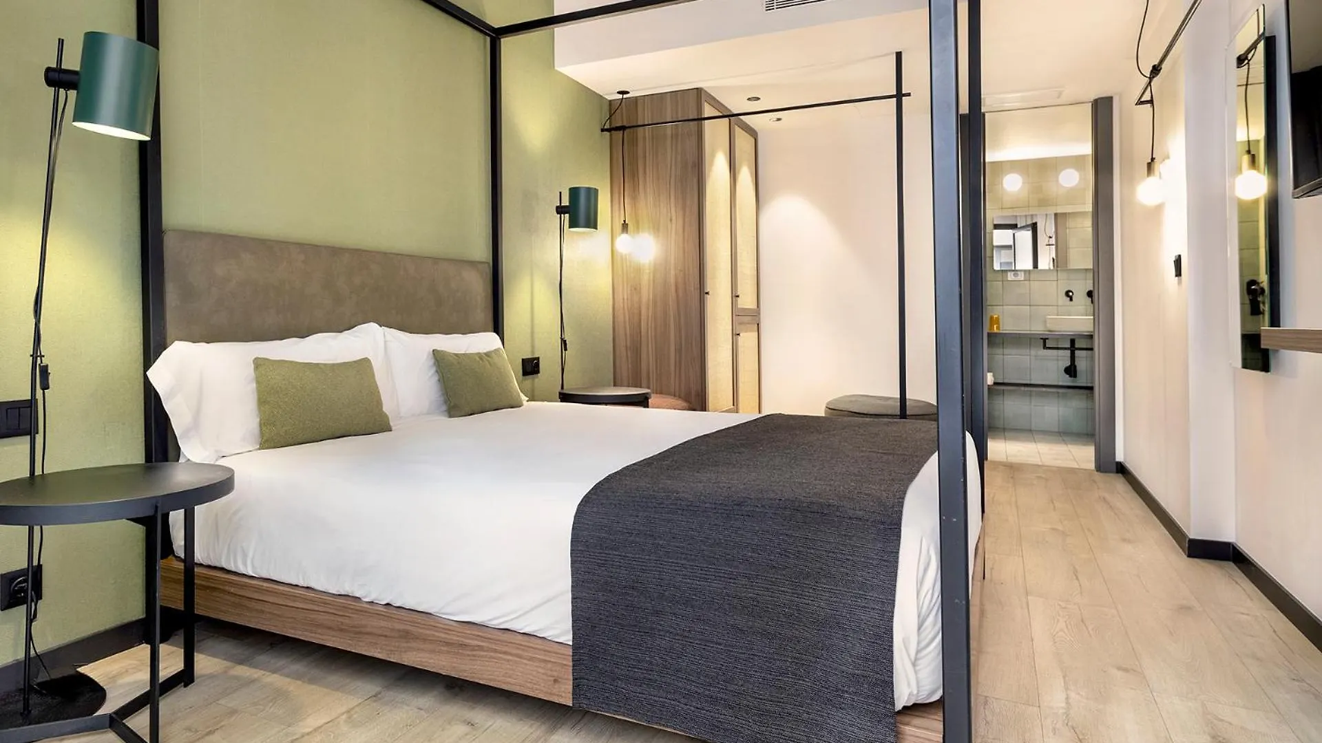 Hotel Orangine L'Hospitalet de Llobregat Spain